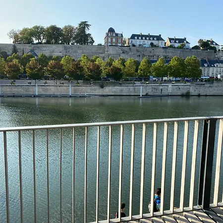 Residence Amaya - Haut Standing Au Bord De L'Oise Pontoise Exterior photo